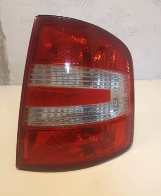 Skoda Fabia Mk1 (6Y) Rear/tail lights 6Y9945096 6Y9945258