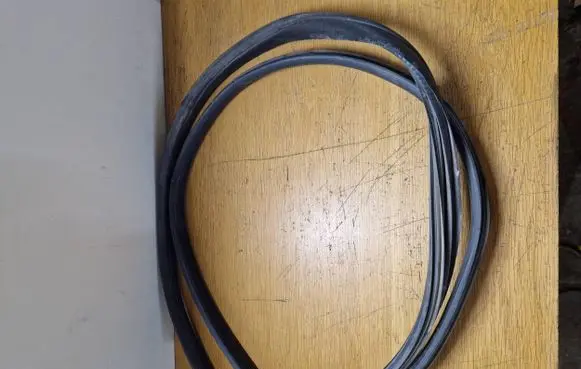 Citroen Jumpy Front door rubber seal 