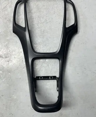 Opel Astra J Center console 13257562