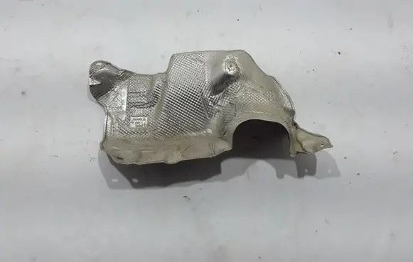 Chrysler Pacifica Exhaust heat shield 68214230AB