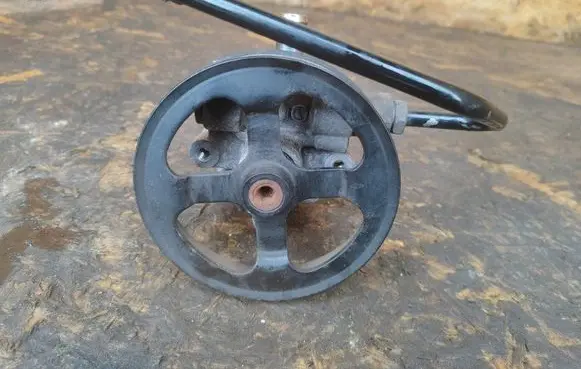 Dodge Journey Power steering pump 5151016AE
