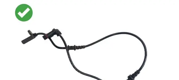 Mercedes-Benz C W204 ABS brake wheel speed sensor A2045400117 2258001 2105407681