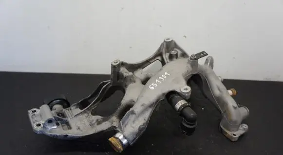 Mercedes-Benz B W246 W242 Generator/alternator bracket A6512011709