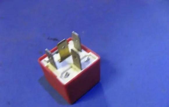 Volkswagen New Beetle Other relay 431951253F