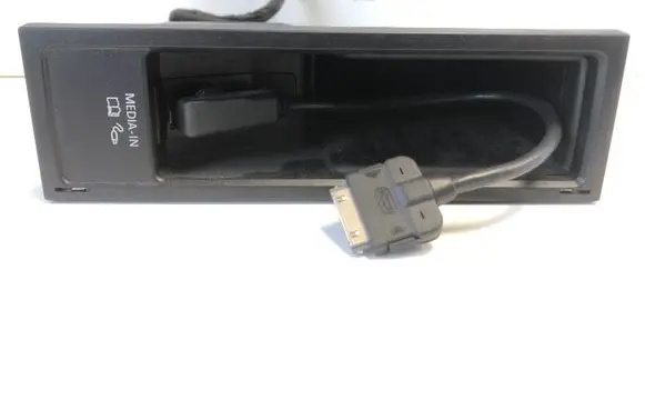Volkswagen PASSAT B7 Head unit multimedia control 5N0035342F