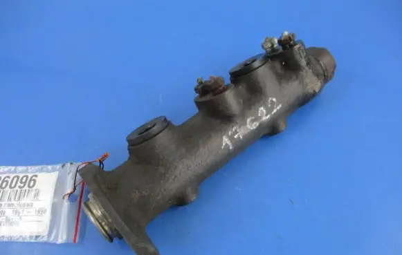 Fiat 500 Cinquecento Master brake cylinder