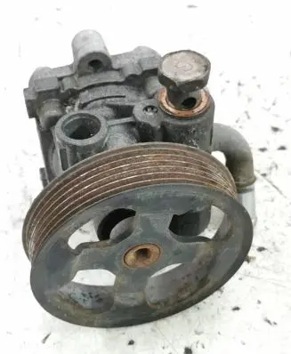 Mitsubishi Outlander Power steering pump
