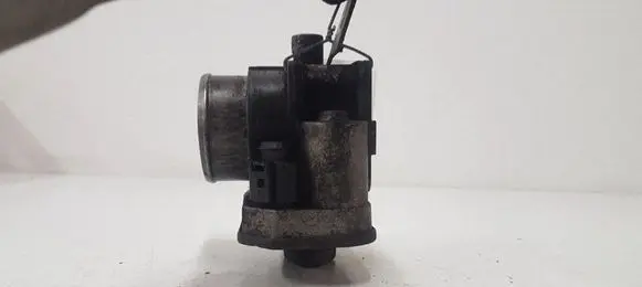 Jeep Cherokee Throttle valve 39002015F