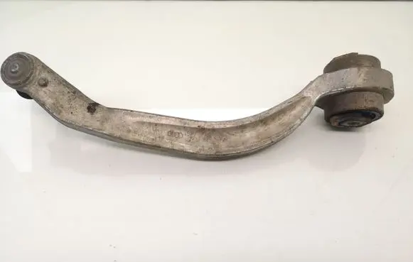 Front lower control arm/wishbone