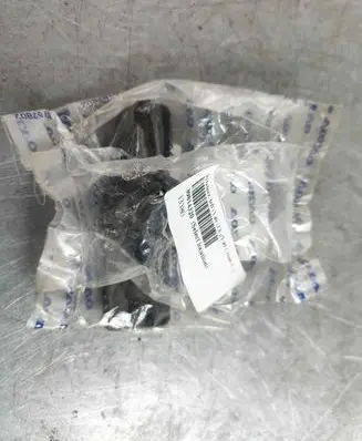 Volvo V40 Front parking sensor holder (PDC) 39814320 31323125