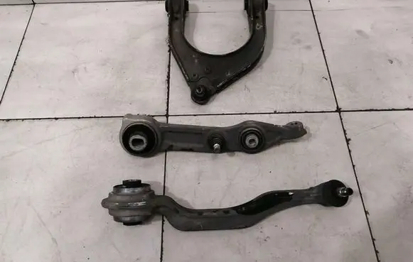 Mercedes-Benz CLS C219 Front suspension assembly kit set A2193300107