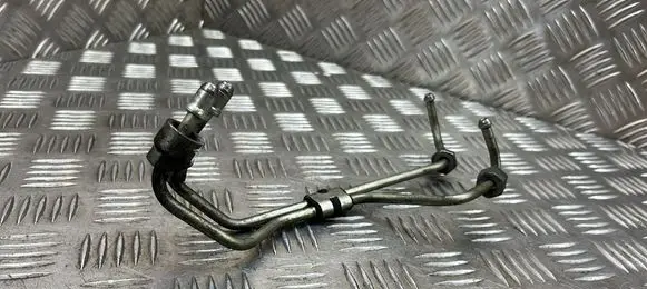 Fuel injector supply line/pipe