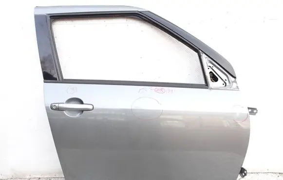 Suzuki Swift II Front door