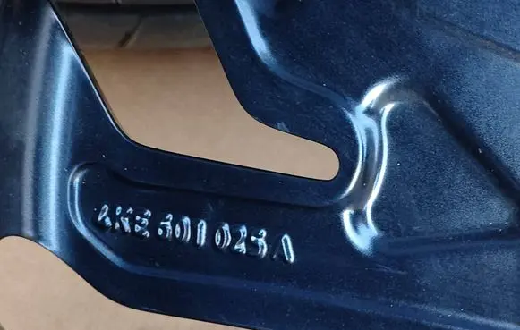 Audi e-tron R21 alloy rim 4KE601025A