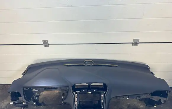 Ford Fusion II Dashboard 