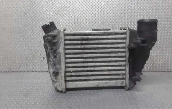 Audi A4 S4 B6 8E 8H Intercooler radiator