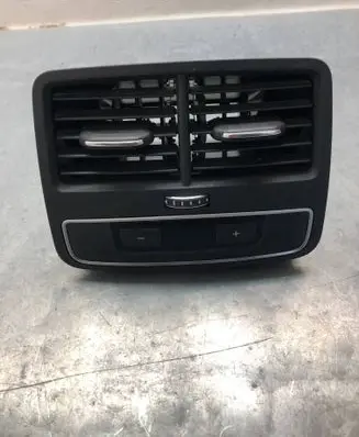 Audi A5 Rear air vent grill 8W0819203B