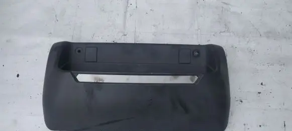 Iveco Daily 4th gen Fuse box cover 504094707
