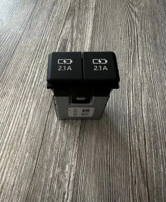 USB socket connector