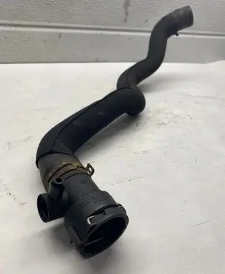 Audi A4 S4 B8 8K Engine coolant pipe/hose 8K0122293