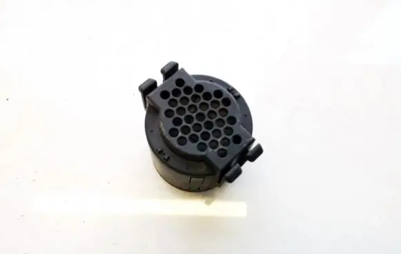 BMW X3 E83 Alarm system siren 65818360995 65.81-8360995