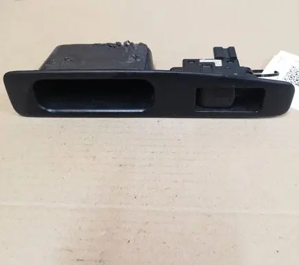 Nissan Qashqai Electric window control switch 25411BR00A