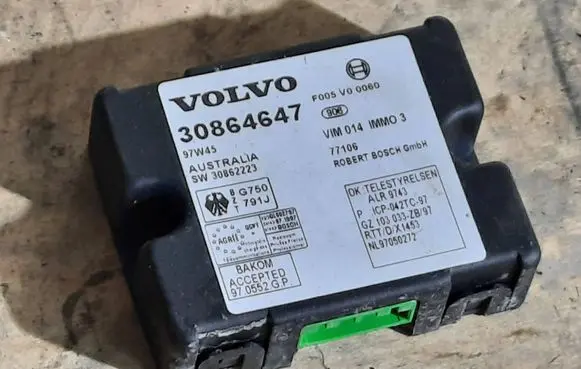 Volvo S40, V40 Immobilizer control unit/module 30864647