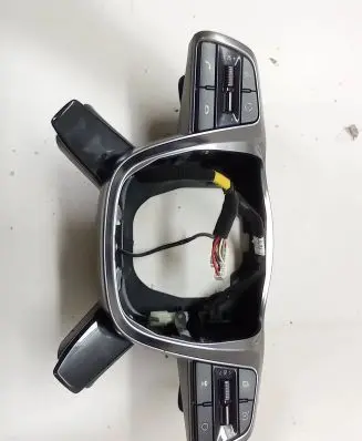KIA Sorento Steering wheel buttons/switches 