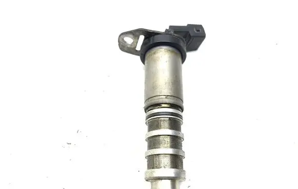 BMW X5 E70 Crankshaft position sensor 7585776