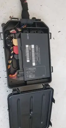 Audi A4 S4 B7 8E 8H Comfort/convenience module 8E0959433CH