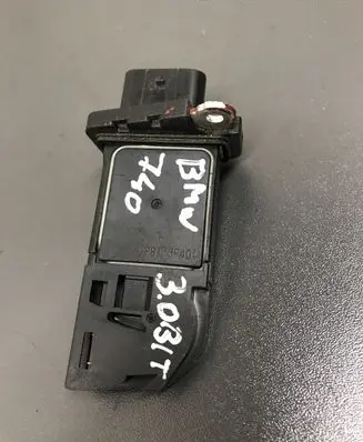 BMW 5 E60 E61 Mass air flow meter