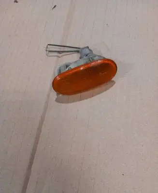 Mitsubishi Colt Front fender indicator light 1132216