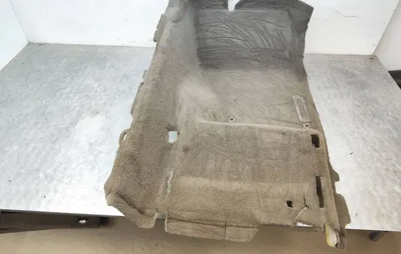 Porsche Cayenne (92A) Front floor carpet liner 7P0863387