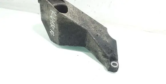 Audi A4 S4 B6 8E 8H Engine mounting bracket 8E0199307A