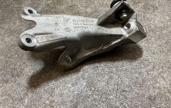 Audi E-tron GT Engine mounting bracket 9J1399514B