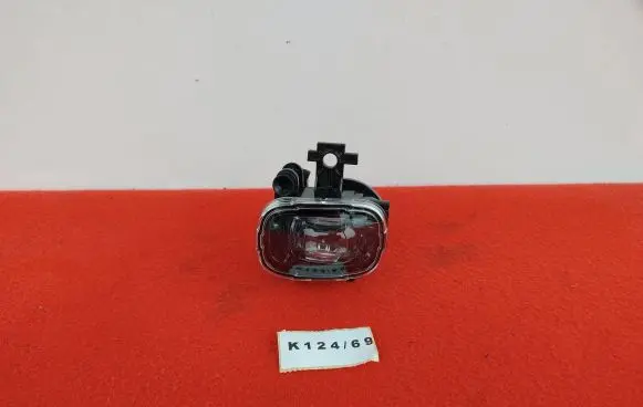 Nissan Juke II F16 Front fog light 261550862R