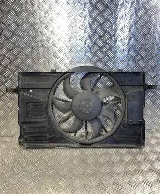 Volvo C30 Electric radiator cooling fan 0130307139