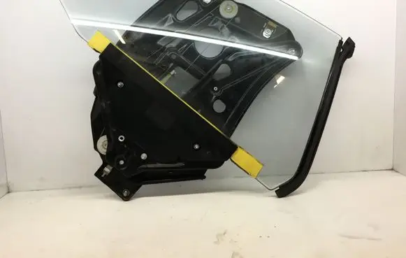 Mercedes-Benz S C217 Rear side window A2176702600
