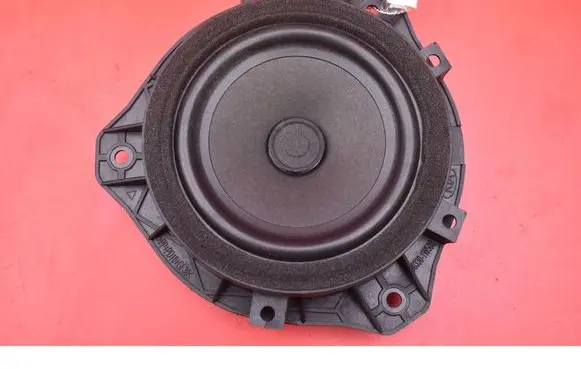 KIA Rio Subwoofer speaker 963301W500