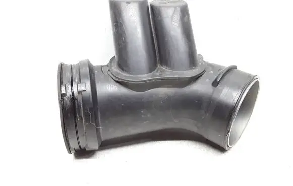 Volvo V60 Intercooler hose/pipe 1073497S01 38300117