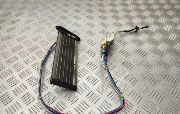 Toyota Avensis T270 Electric cabin heater radiator 0134100410