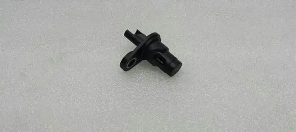 BMW 7 E65 E66 Camshaft position sensor 7525014