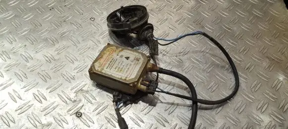 Opel Omega B1 Headlight ballast module Xenon