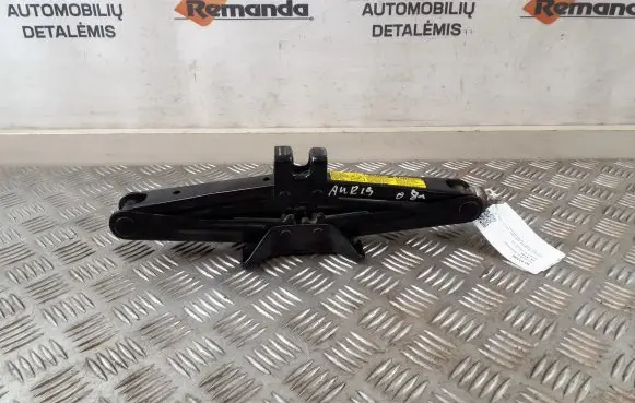 Toyota Auris 150 Lift Jack 091110F020