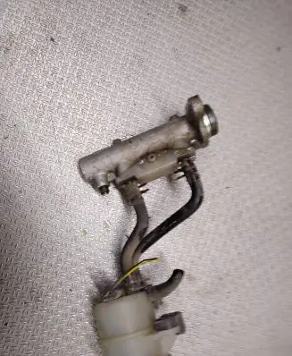 Master brake cylinder