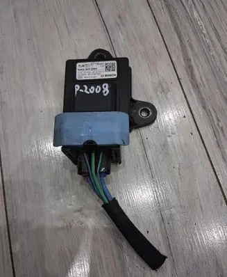 Peugeot 307 Start/Stop control module 9677871680