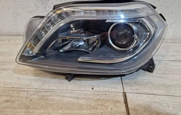 Mercedes-Benz GL X166 Headlight/headlamp A1668203459
