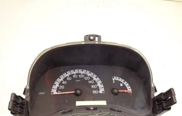 Fiat Punto (188) Speedometer (instrument cluster)
