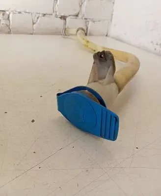 Volkswagen Multivan T5 Window washer liquid tank fill tube 7H0955463B