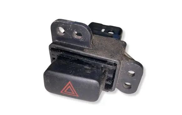 Toyota Hilux (AN10, AN20, AN30) Hazard light switch 554470K010